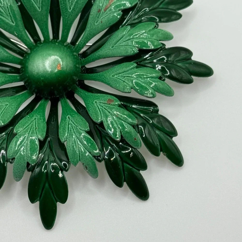 Vintage Enamel Flower Pin Green Retro Floral Brooch